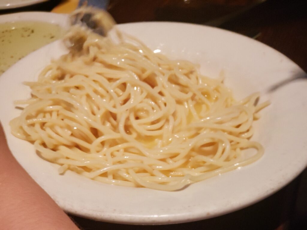 plain buttered pasta
