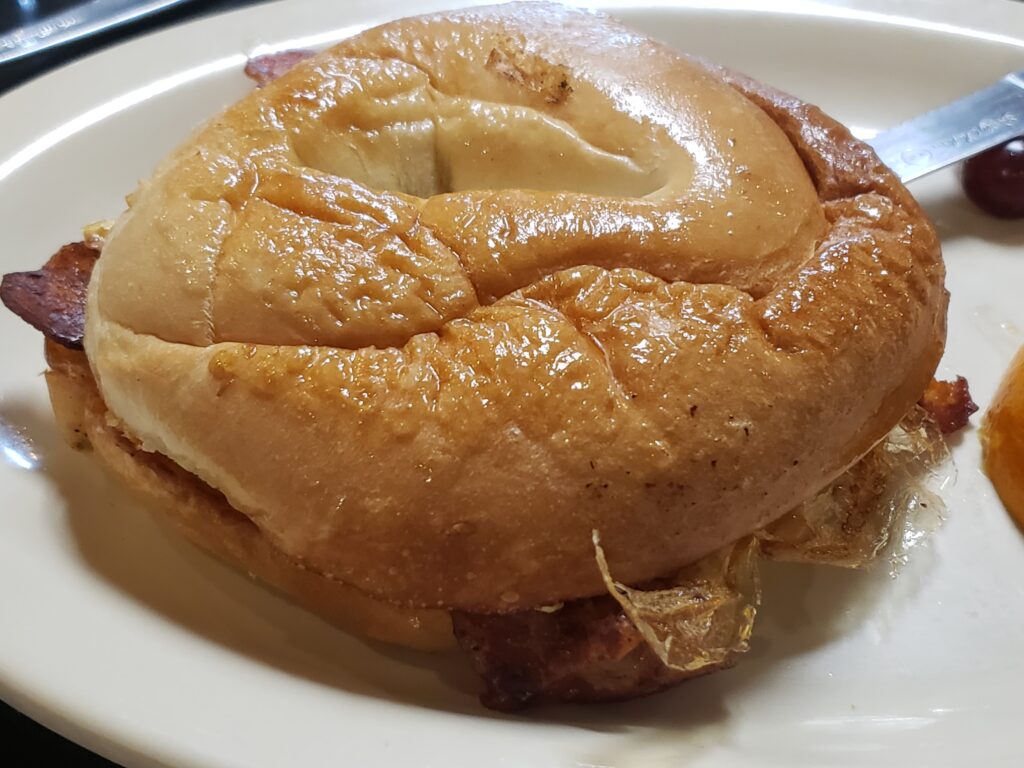 bagel sandwich on a plate