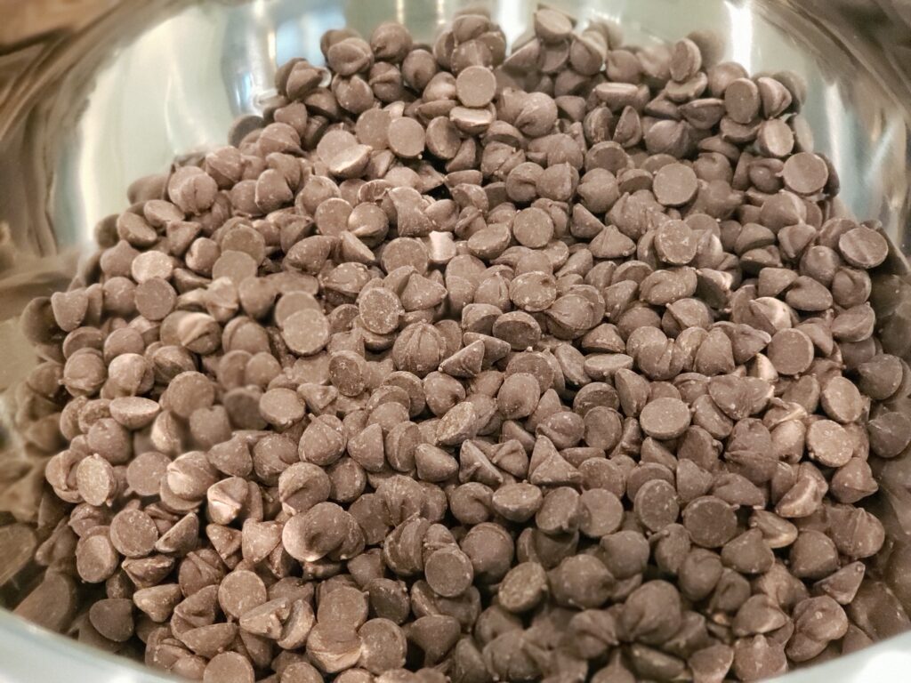 chocoalte chips in the bowl