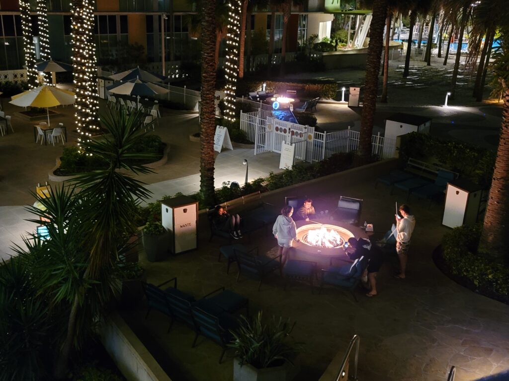 cabana bay hotel review