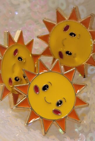3 sunshine pins